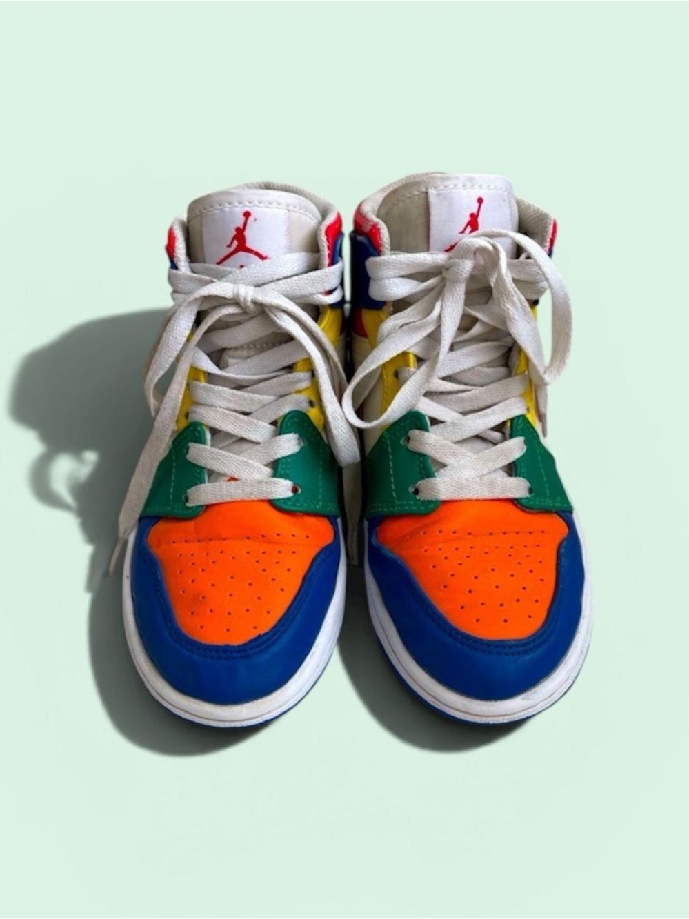 Nike Air Jordan 1 SneakersRetro Mid SE Multi Color 2022 DN3738-400 Size 5.5 RARE